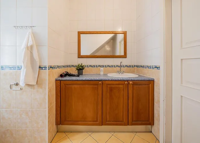 Old Town - Muurivahe